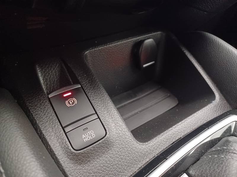 Nissan Qashqai - Photo 25
