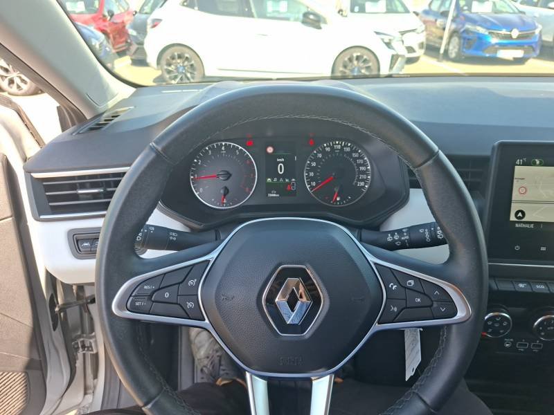 Renault Clio - Photo 27