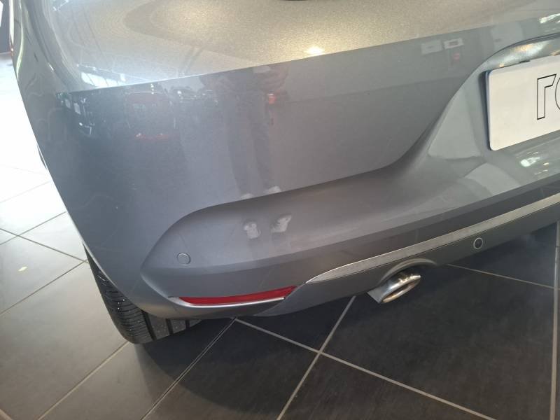 Renault Clio - Photo 18