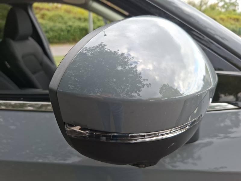 Nissan Qashqai - Photo 24