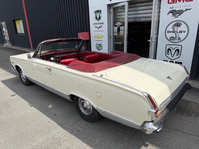 Plymouth Valiant - Photo 7