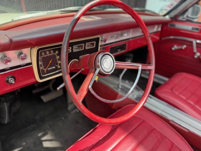 Plymouth Valiant - Photo 10