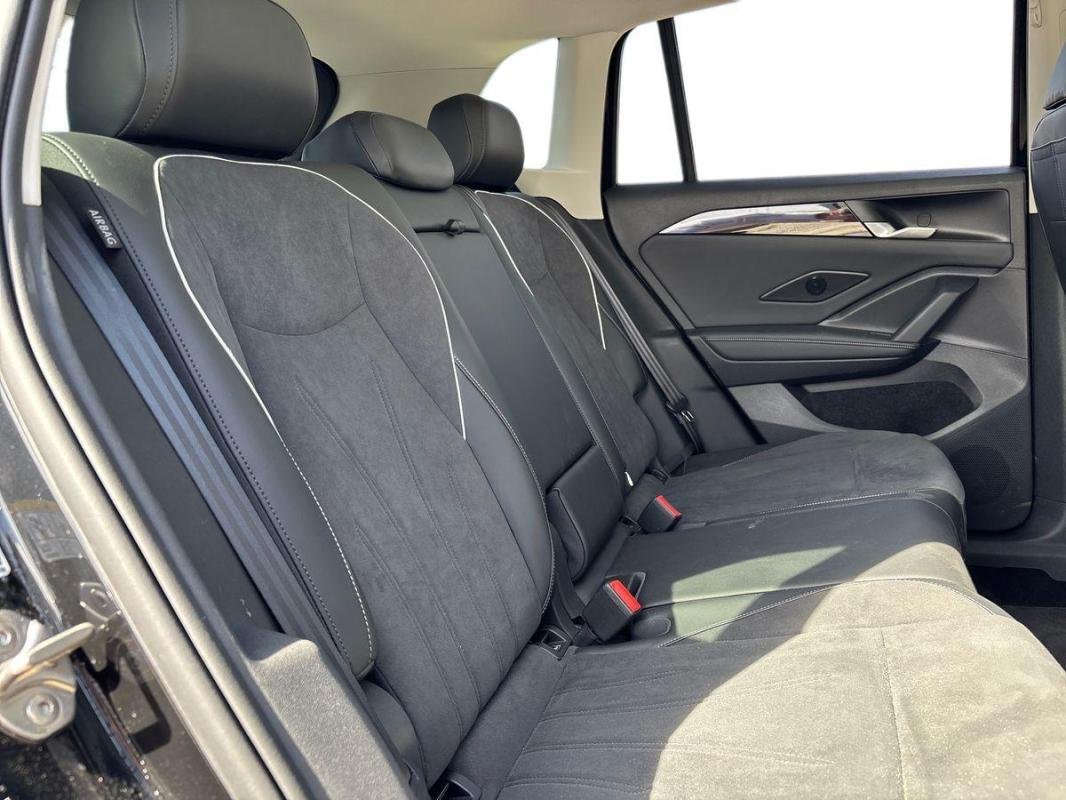 Volkswagen Tiguan - Photo 23