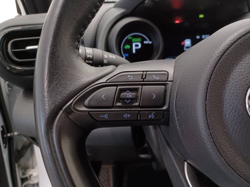 Toyota Yaris - Photo 16