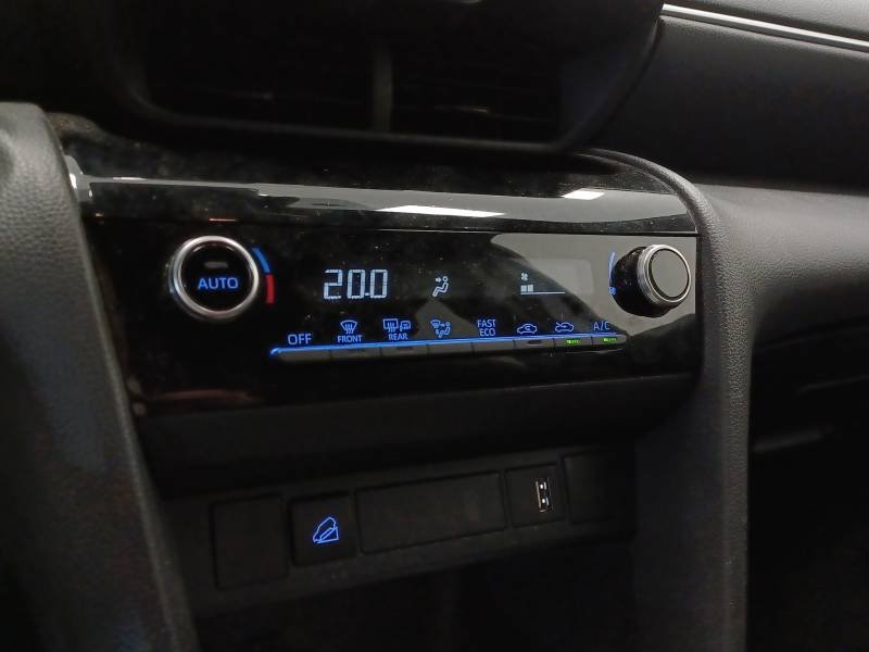 Toyota Yaris - Photo 19