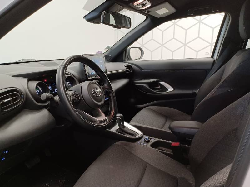 Toyota Yaris - Photo 10