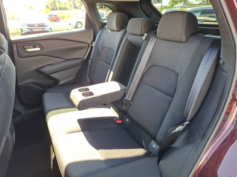 Nissan Qashqai - Photo 22