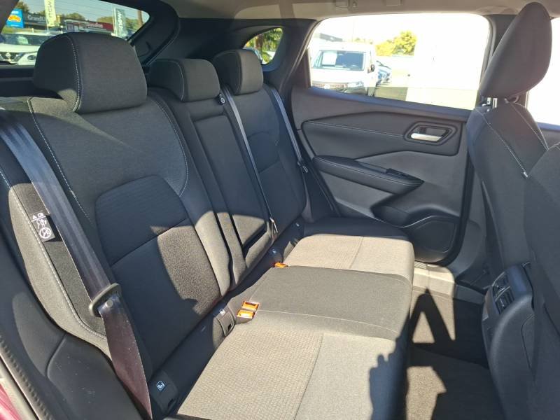 Nissan Qashqai - Photo 28