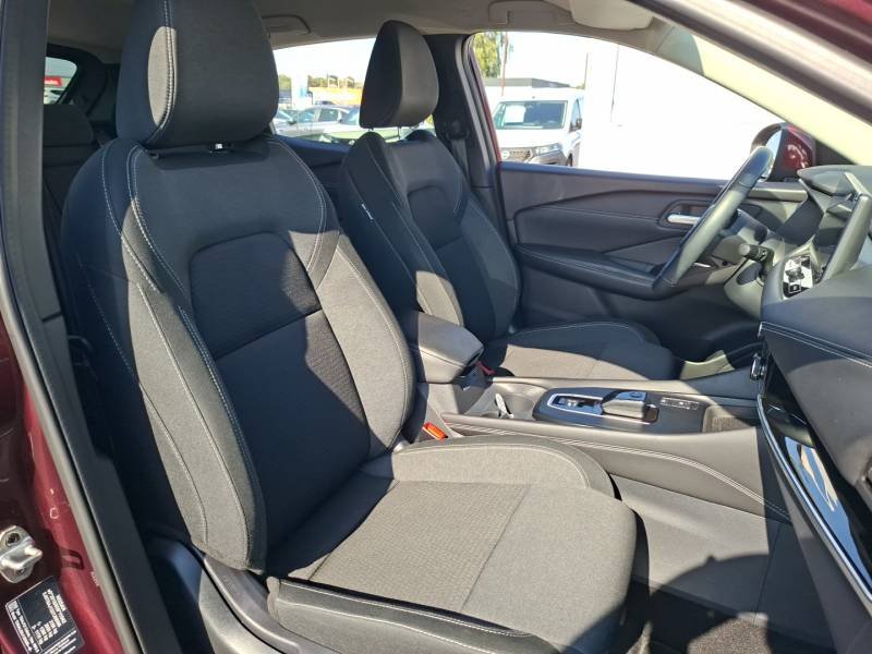 Nissan Qashqai - Photo 32