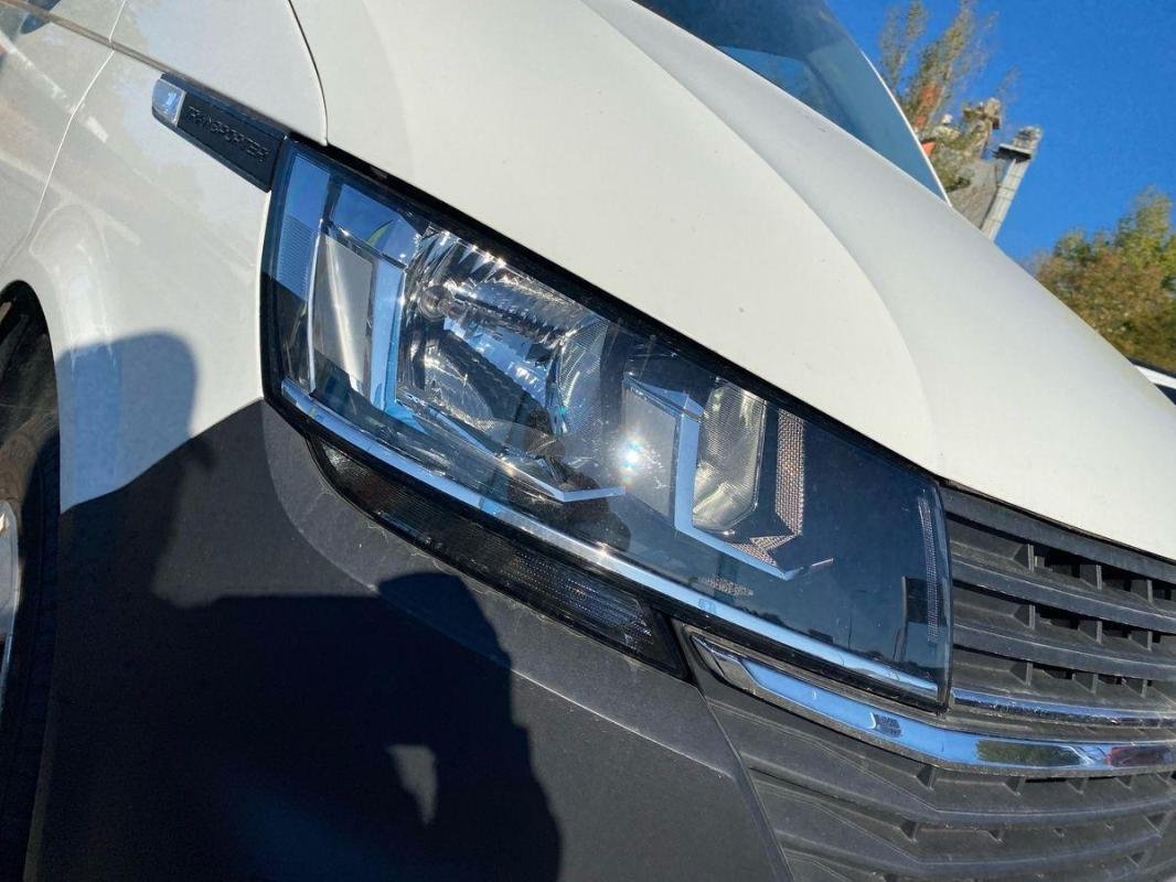 Volkswagen Transporter - Photo 25