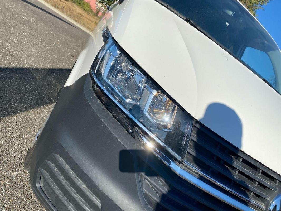 Volkswagen Transporter - Photo 26