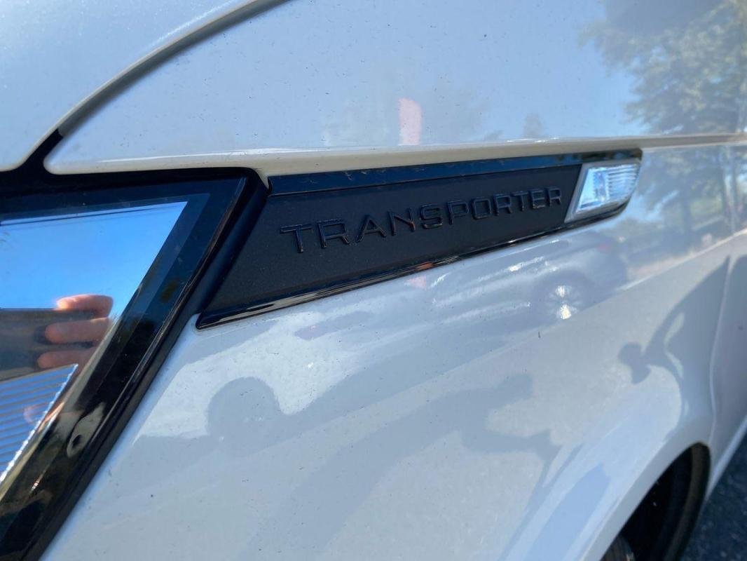 Volkswagen Transporter - Photo 34