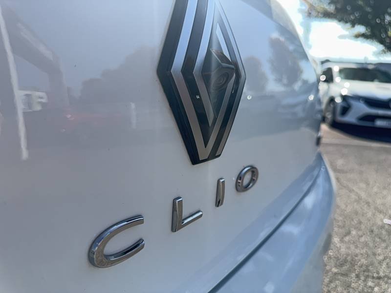 Renault Clio - Photo 15