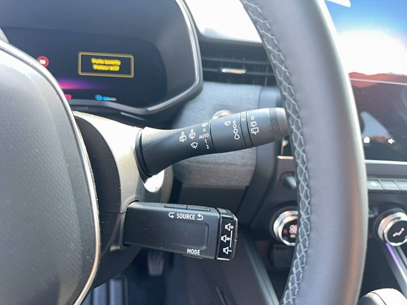Renault Clio - Photo 24
