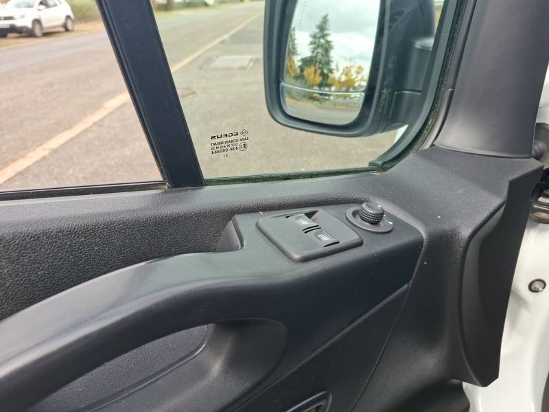 Renault Trafic - Photo 27
