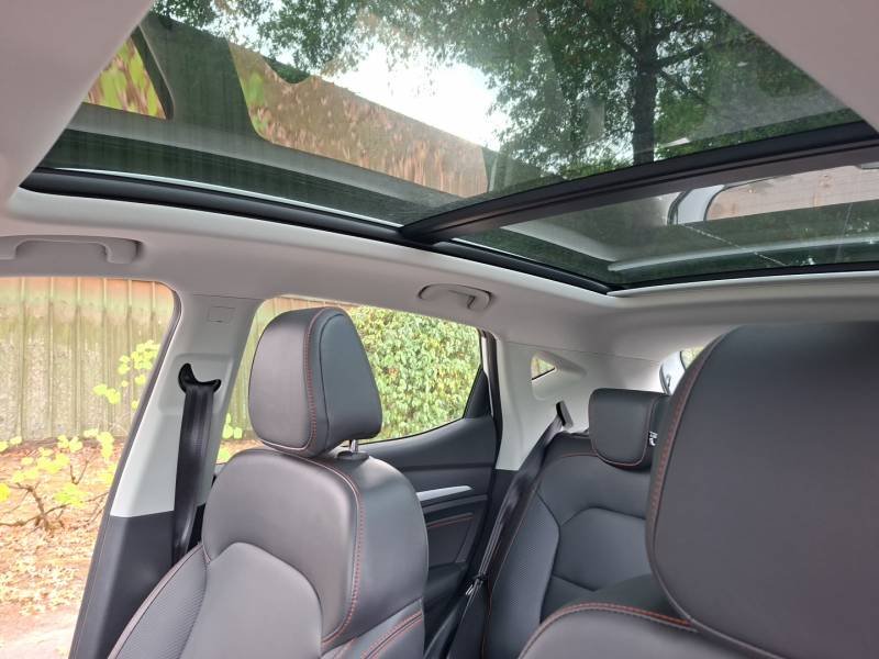 MG ZS - Photo 19