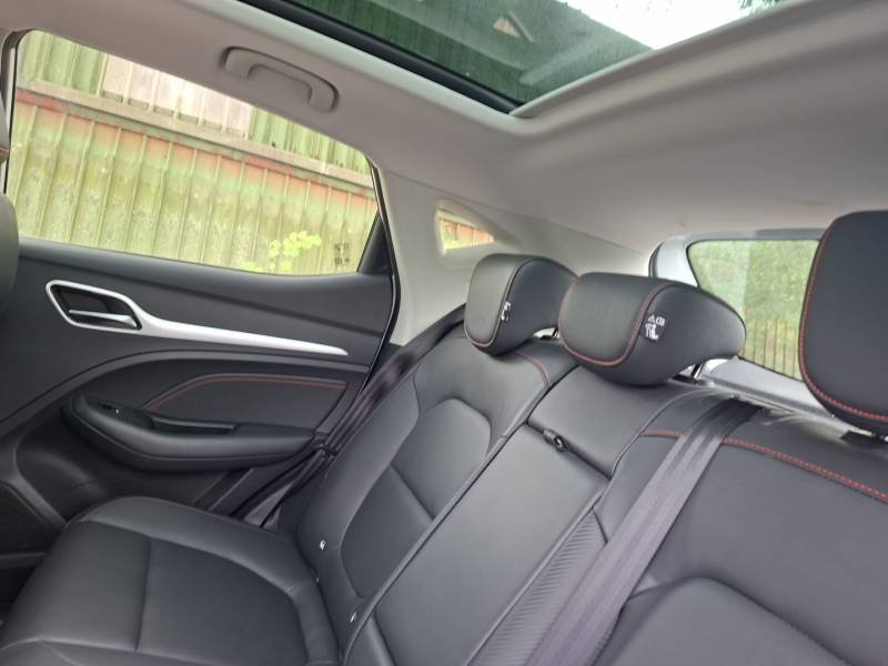MG ZS - Photo 31