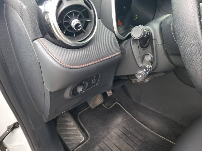 MG ZS - Photo 35