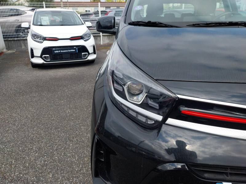 Kia Picanto - Photo 17