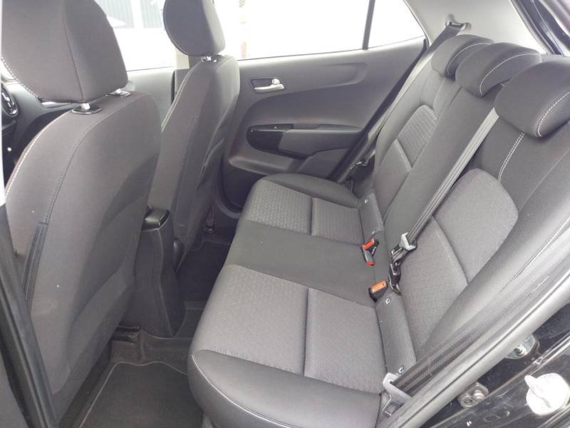 Kia Picanto - Photo 28