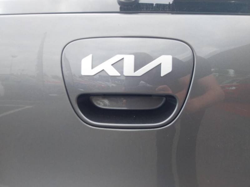 Kia Picanto - Photo 22