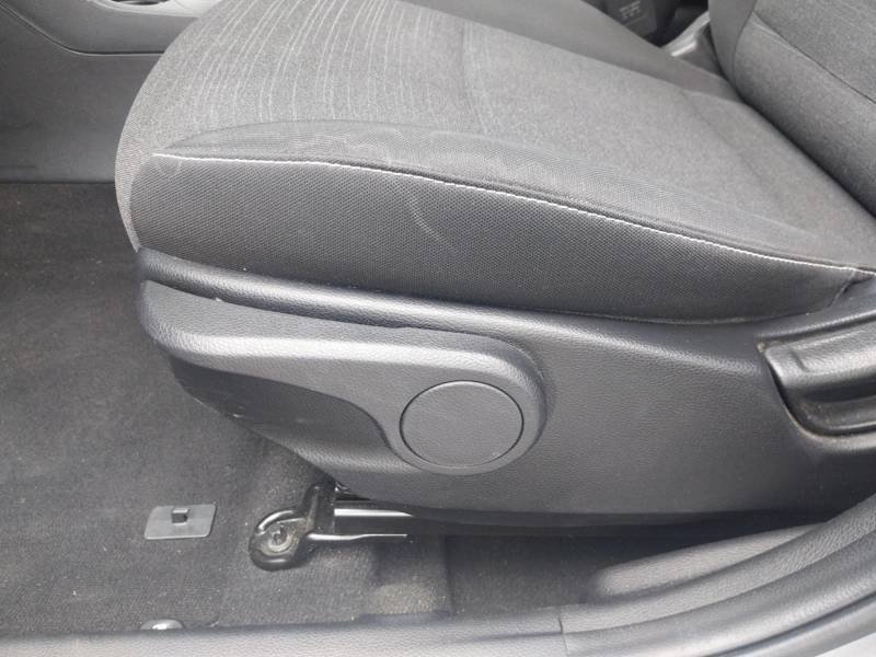 Kia Picanto - Photo 30