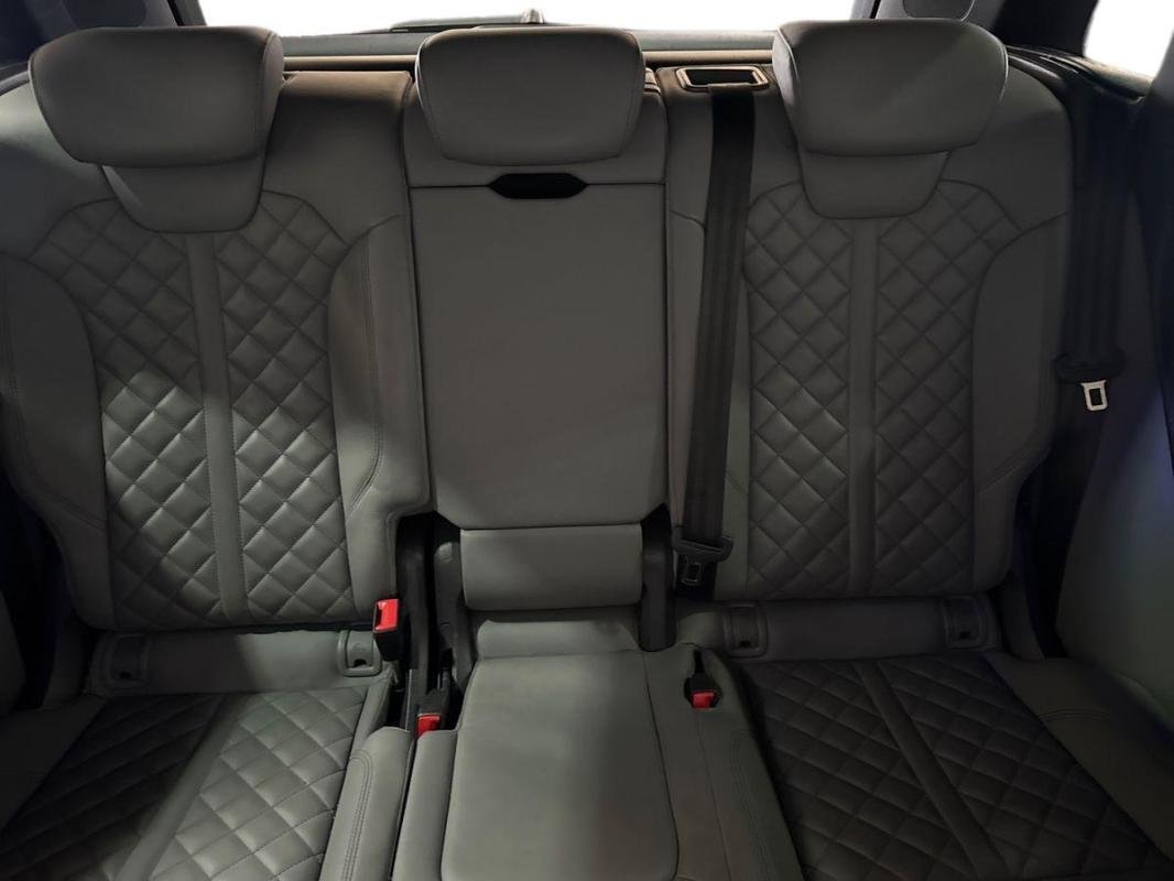 Audi Q5 - Photo 22