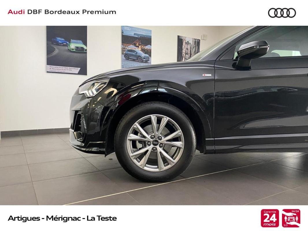 Audi Q3 - Photo 11