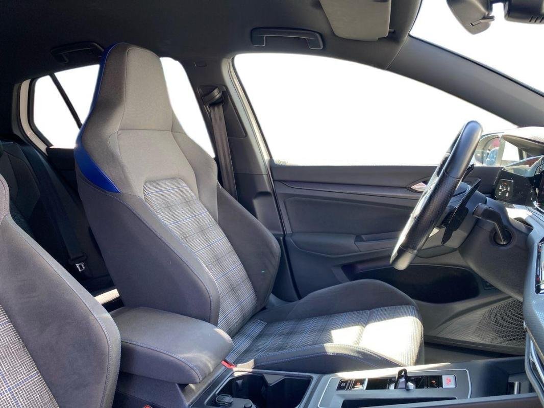 Volkswagen Golf - Photo 13