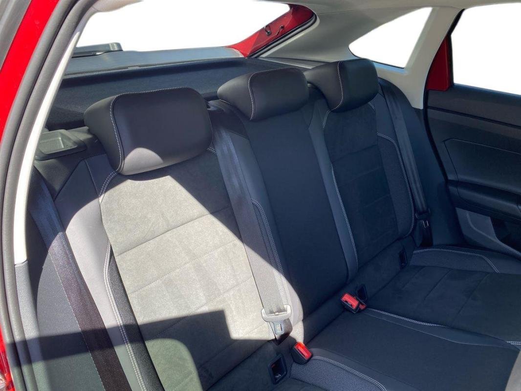 Volkswagen Taigo - Photo 23