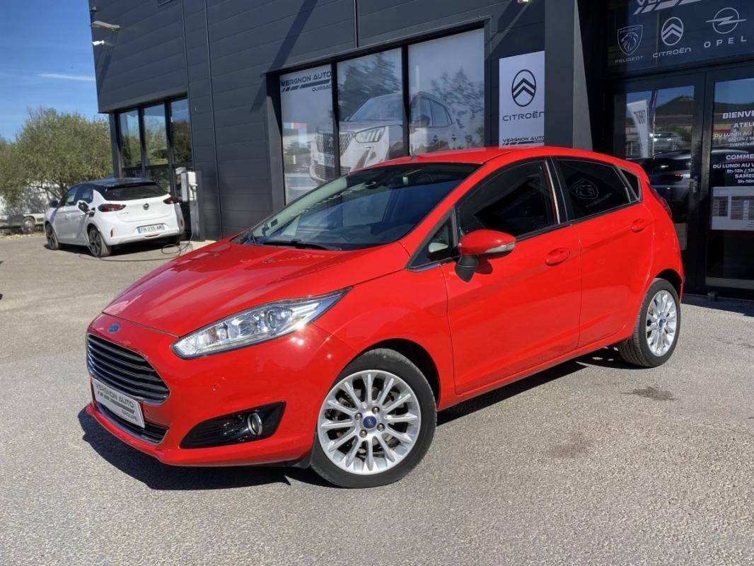 Ford Fiesta - Photo 1