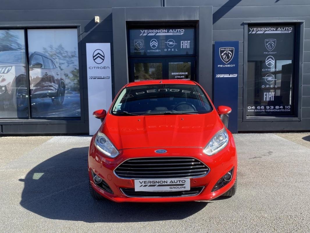 Ford Fiesta - Photo 22