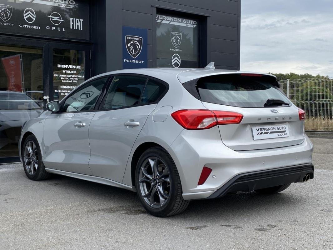 Ford Focus - Photo 17