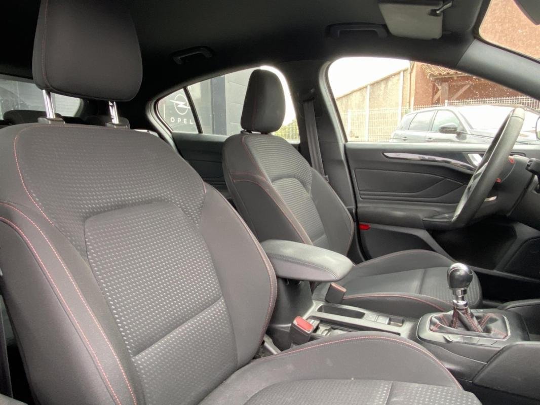 Ford Focus - Photo 21