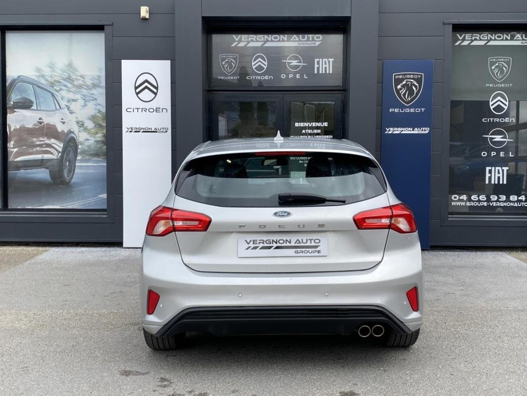 Ford Focus - Photo 24