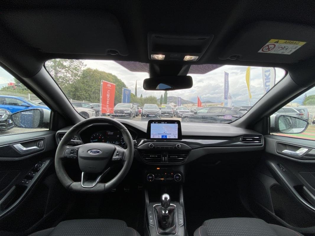 Ford Focus - Photo 4