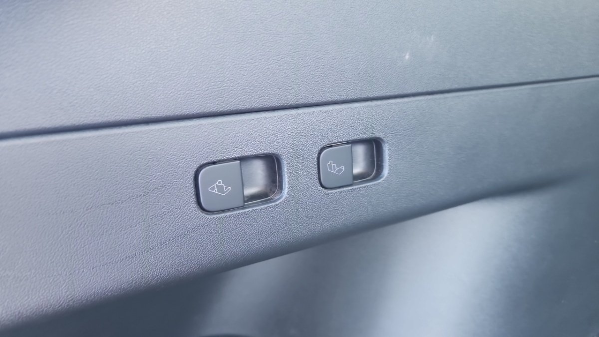 Tesla Model Y - Photo 11