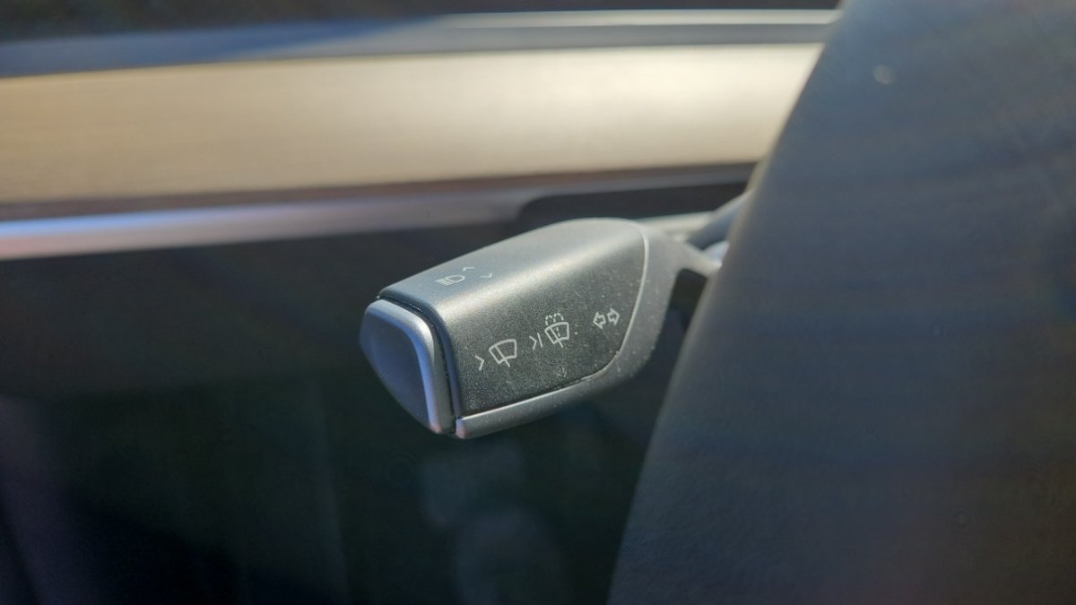 Tesla Model Y - Photo 31