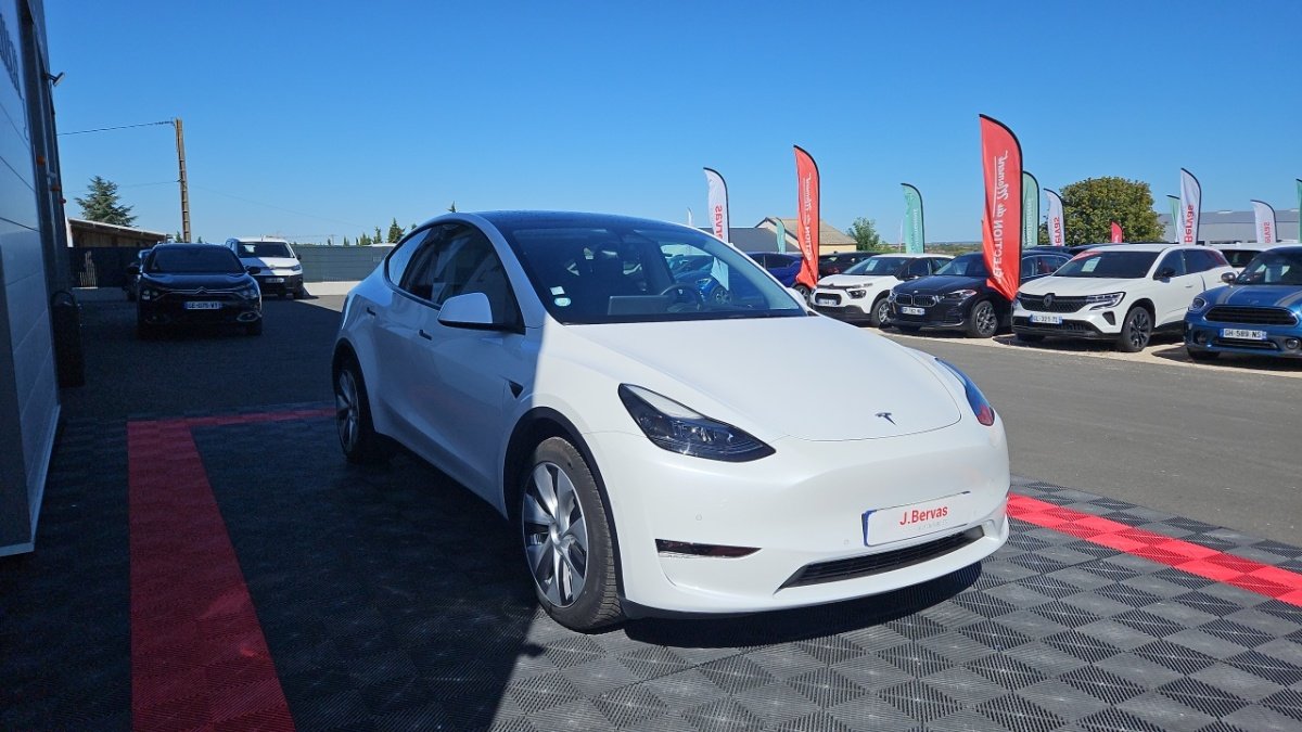 Tesla Model Y - Photo 6
