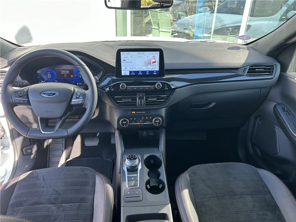 Ford Kuga - Photo 3