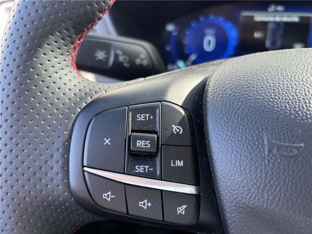 Ford Kuga - Photo 8