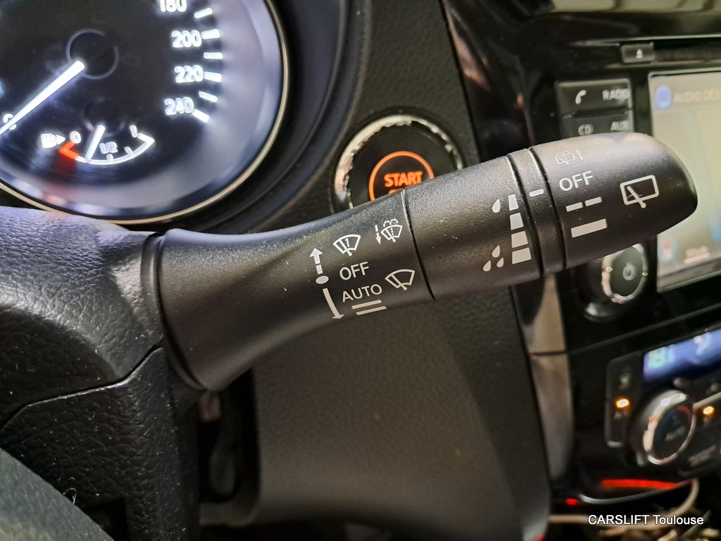 Nissan Qashqai - Photo 26