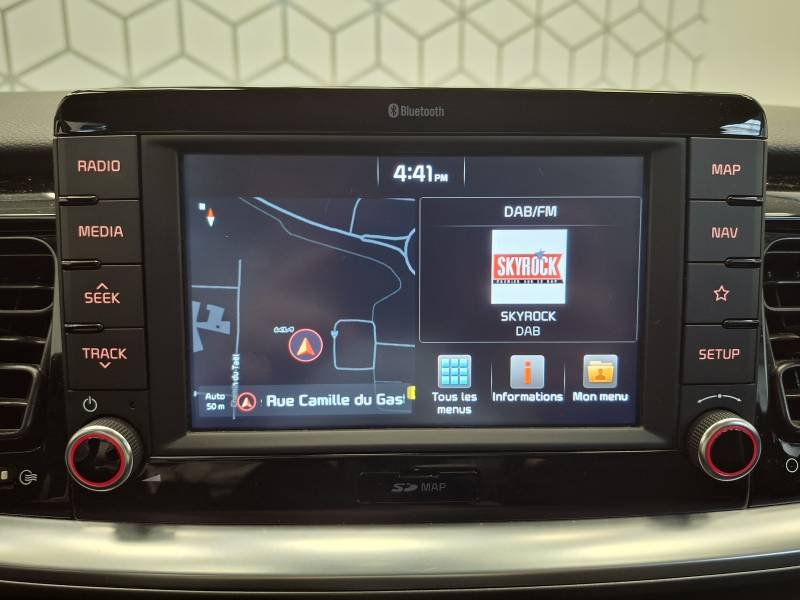 Kia Stonic - Photo 22