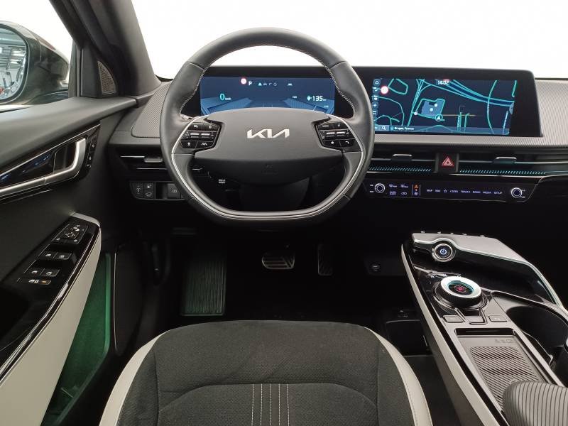 Kia EV6 - Photo 16