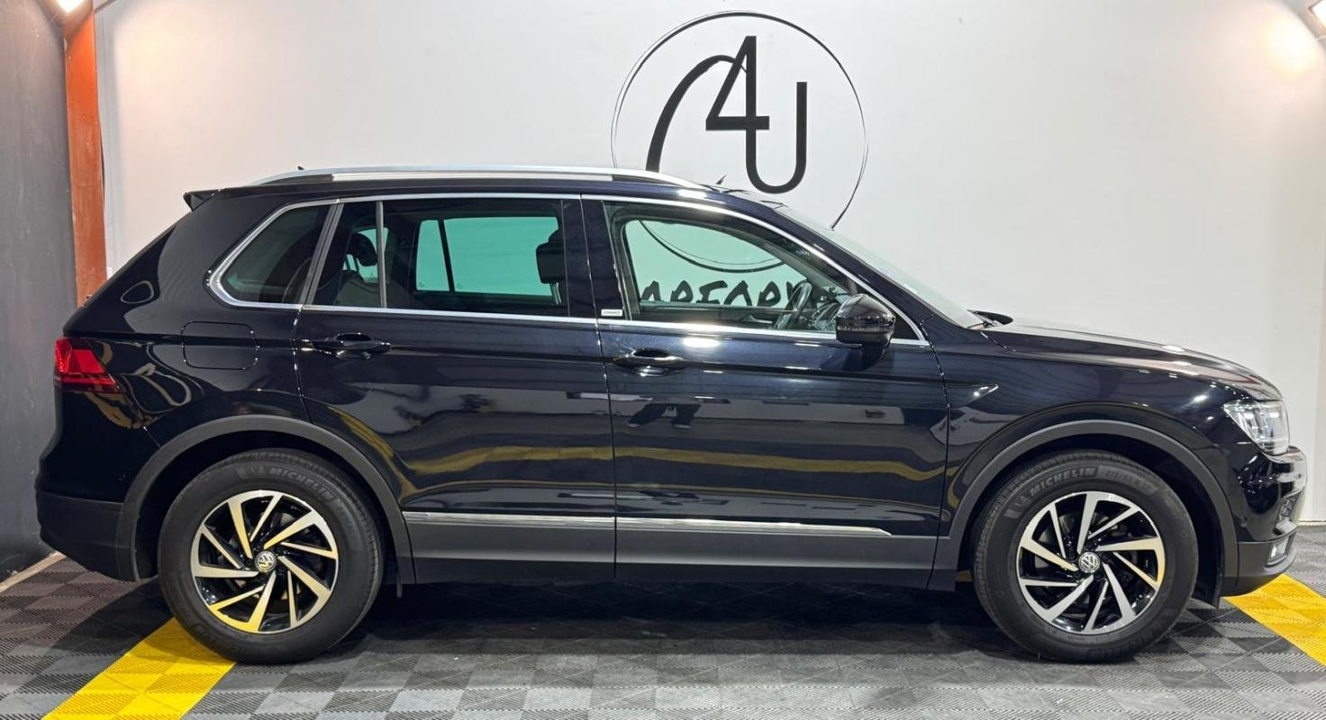 Volkswagen Tiguan - Photo 3
