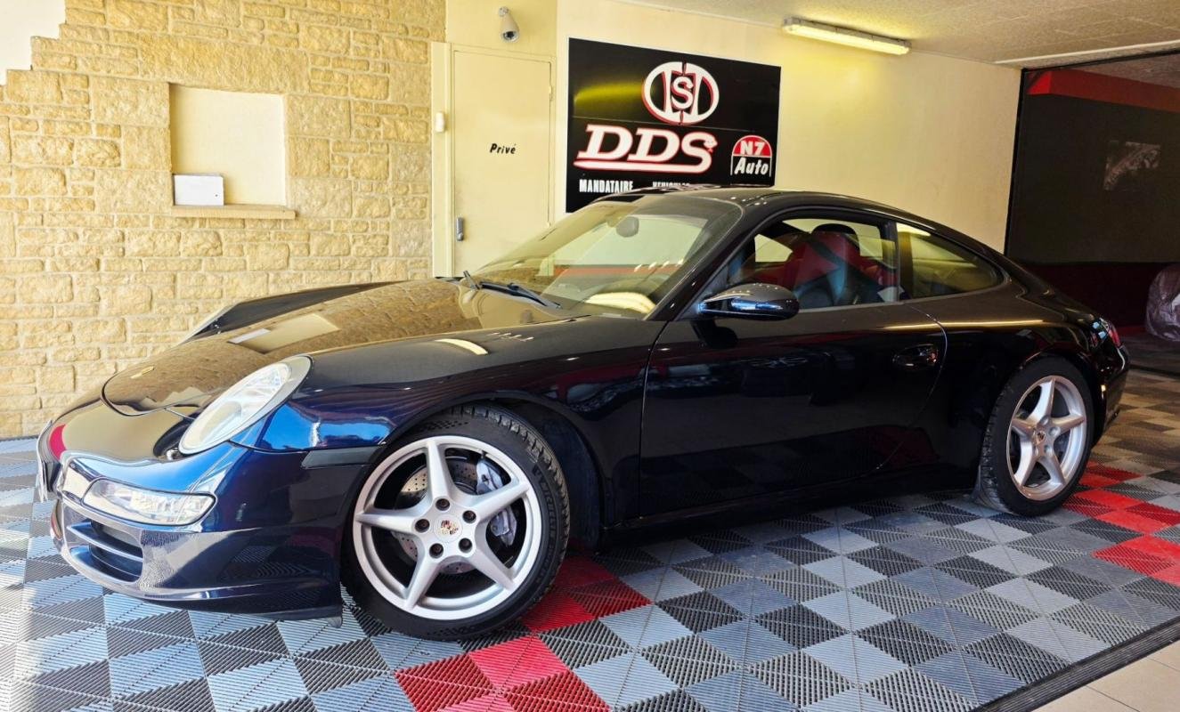 Porsche 911 - Photo 8