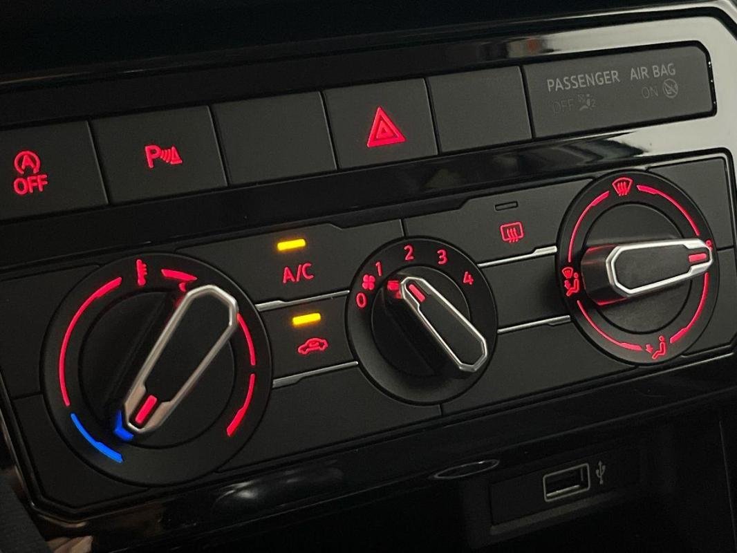 Volkswagen T-Cross - Photo 19