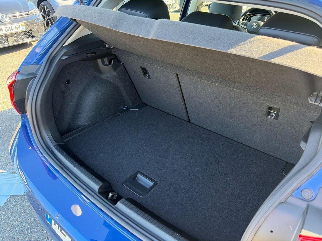 Volkswagen Polo - Photo 32