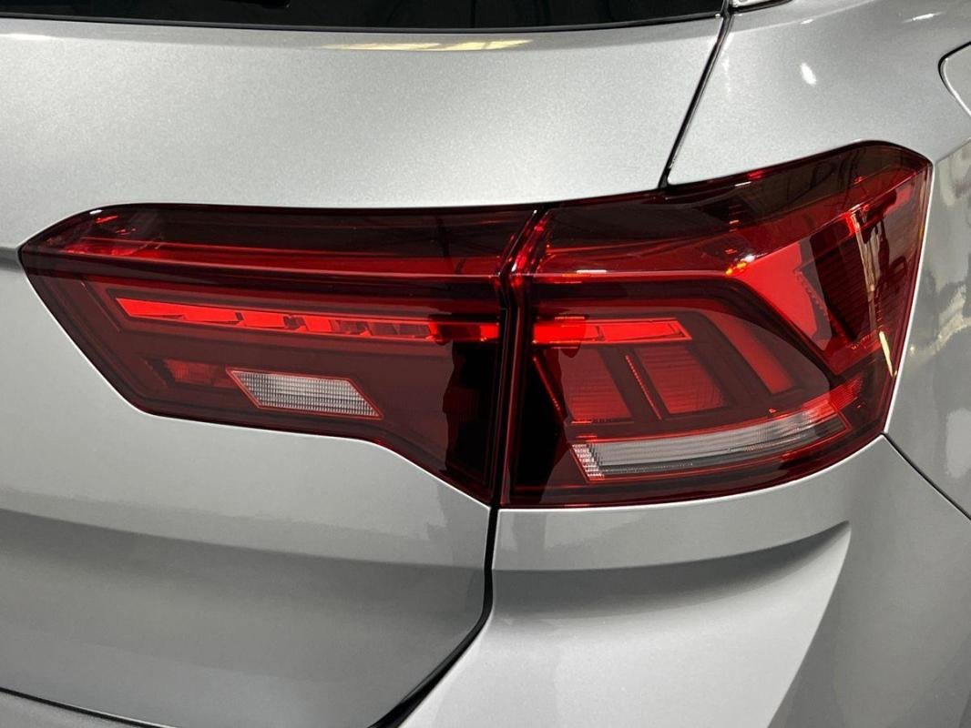 Volkswagen T-Roc - Photo 30