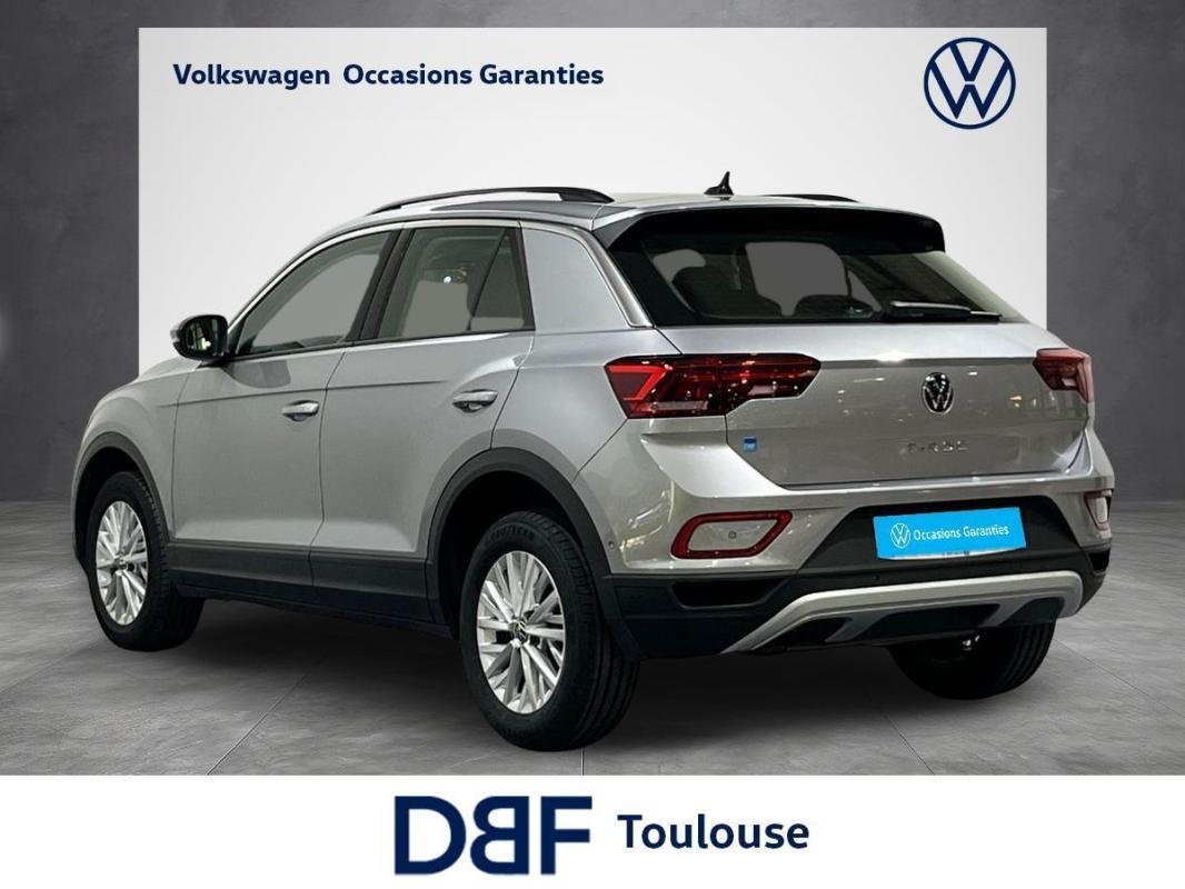 Volkswagen T-Roc - Photo 3